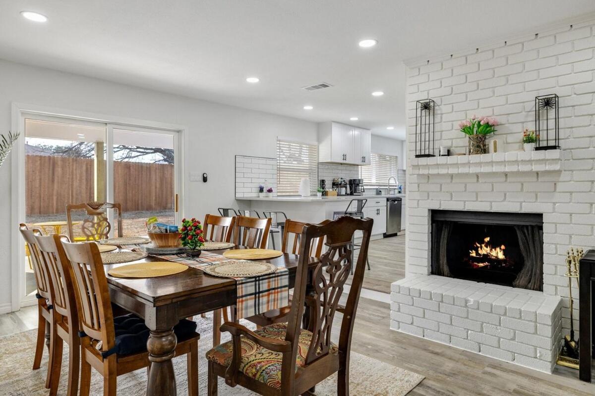 Frisco Getaway Hometel W The Spa And Outdoor Kitchen Extérieur photo